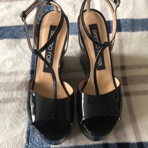 NWOT Sergio Rossi ankle straps platforms
